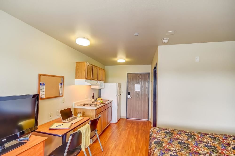 Extended Stay America Select Suites - Indianapolis - Greenwood Ngoại thất bức ảnh